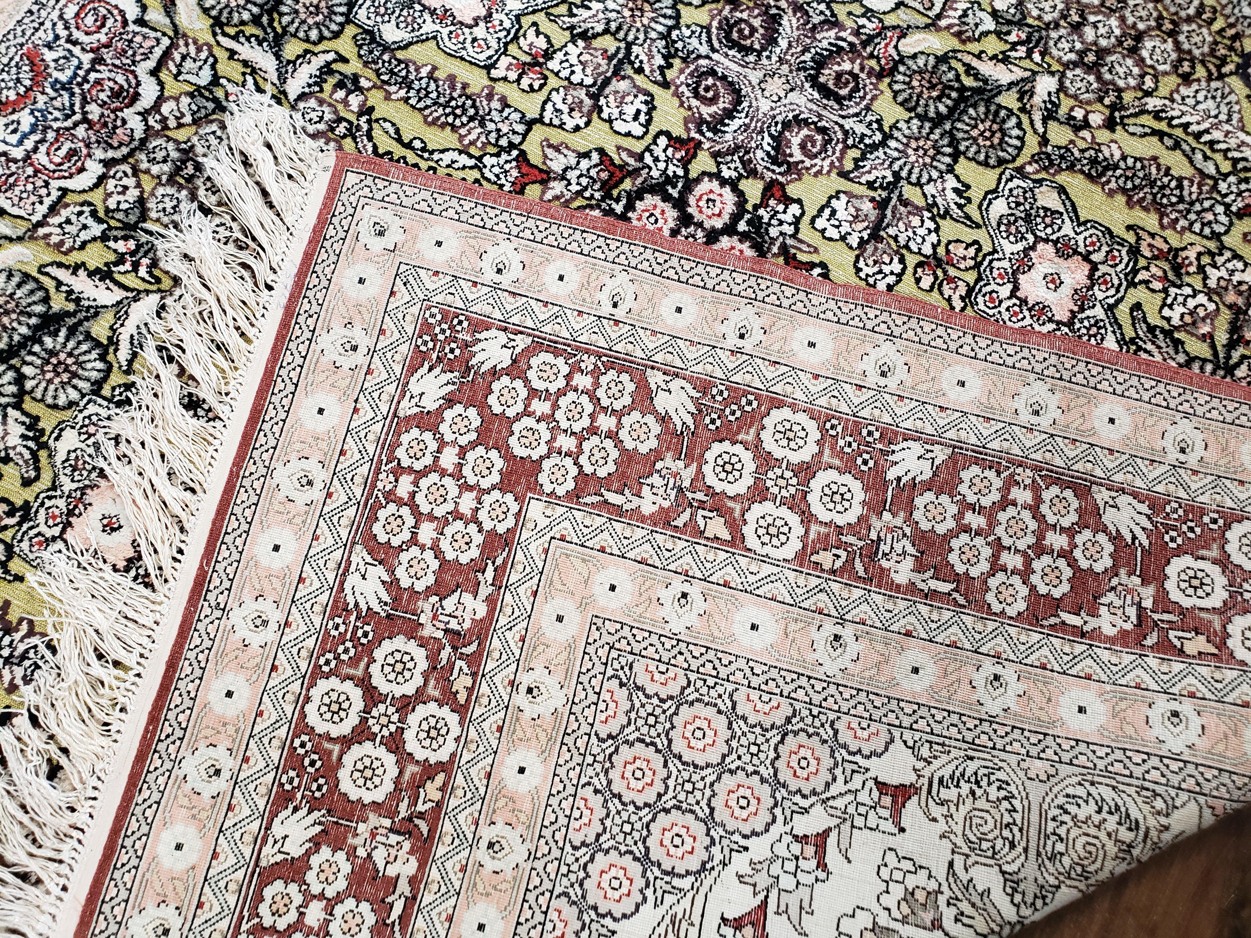 5x8 Indian Kashmiri Silk Rug with Gold Threads - Image 10