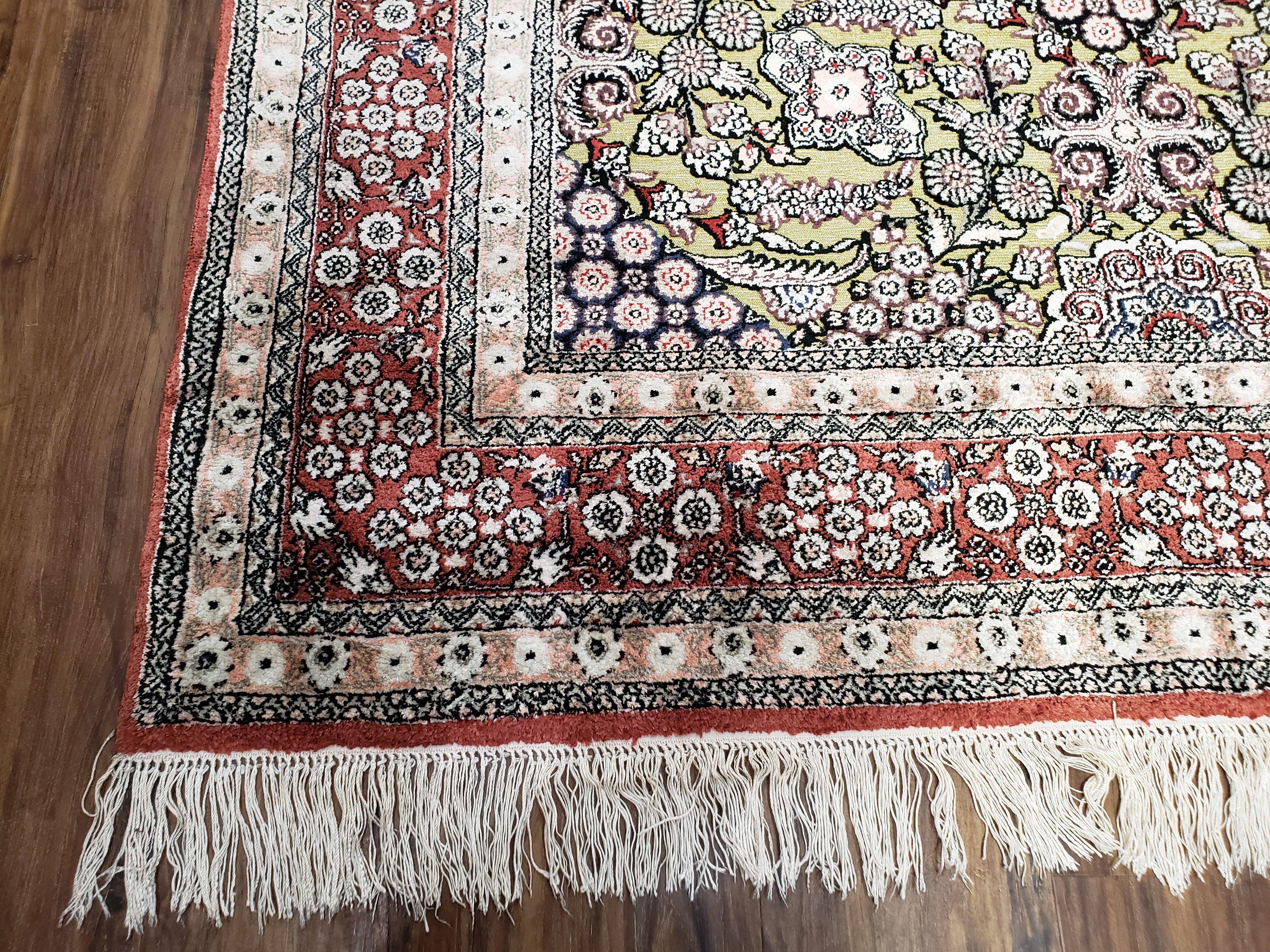 5x8 Indian Kashmiri Silk Rug with Gold Threads - Image 7
