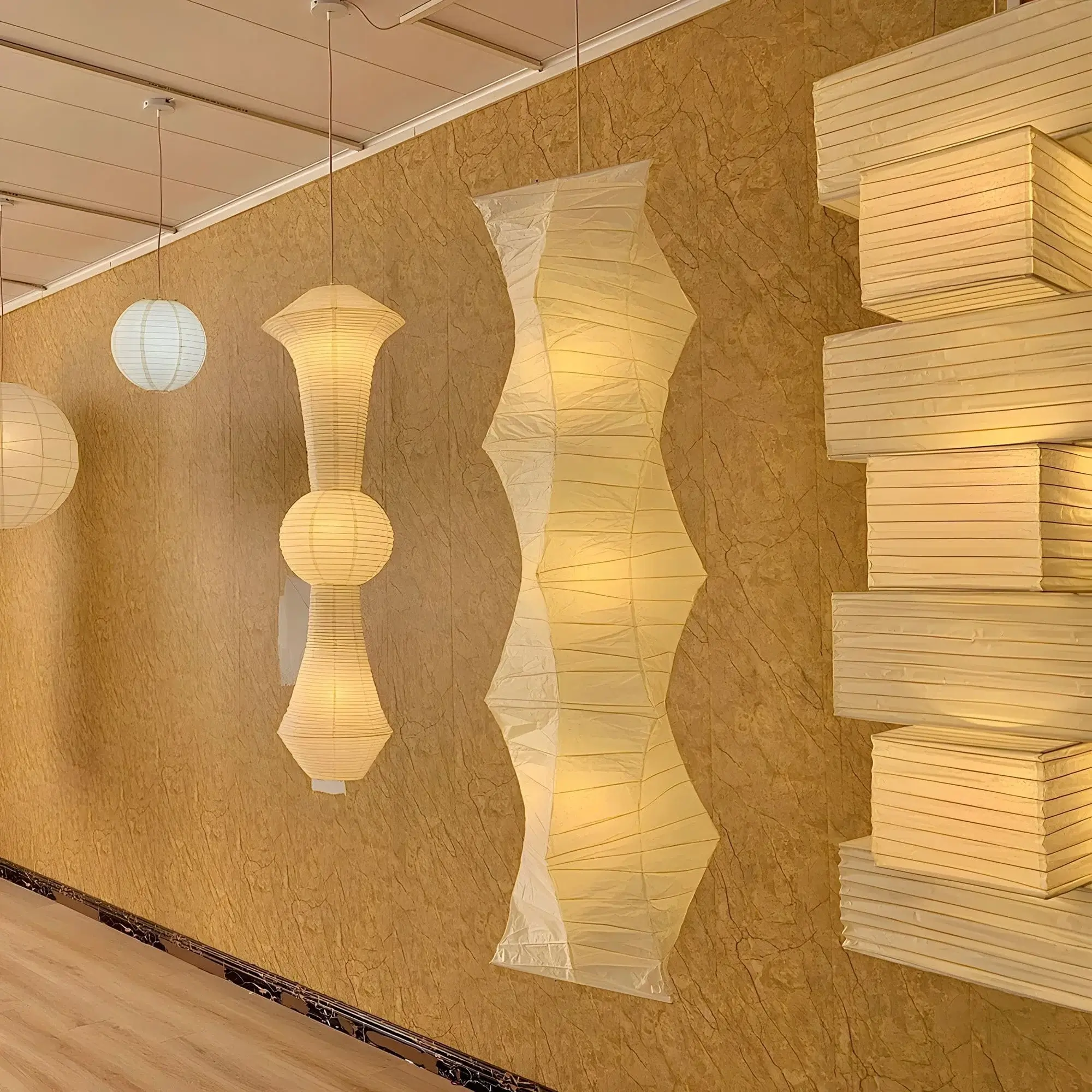 Akari 33N Pendant Light - Image 9
