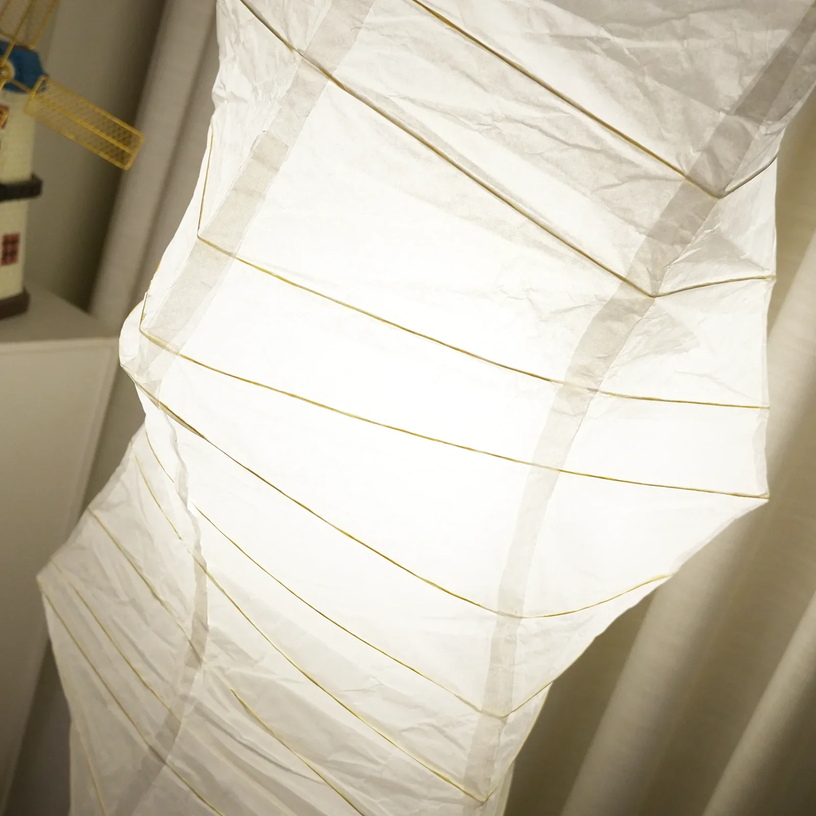 Akari UF4-33N Floor Lamp - Image 26