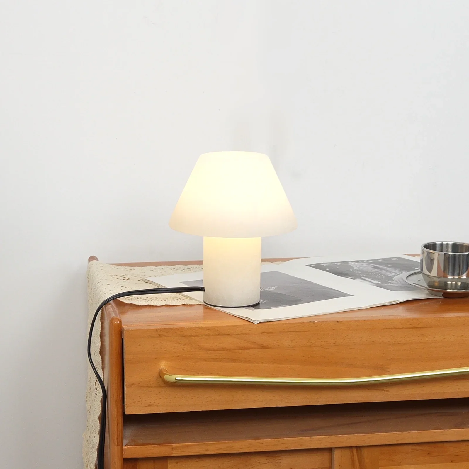Alabaster Petra Stone House Table Lamp - Image 4