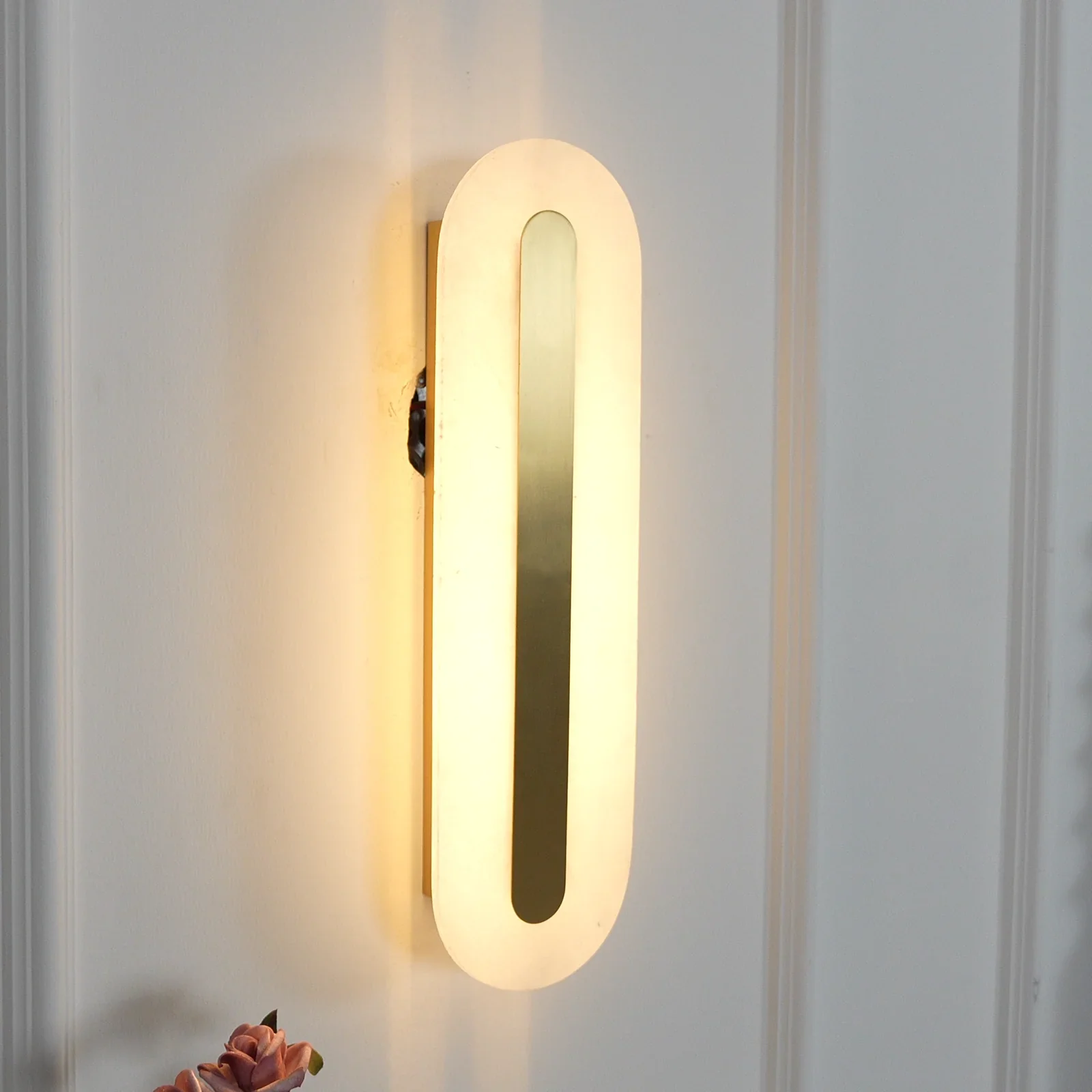 Alabaster Rounded Wall Light - Image 32