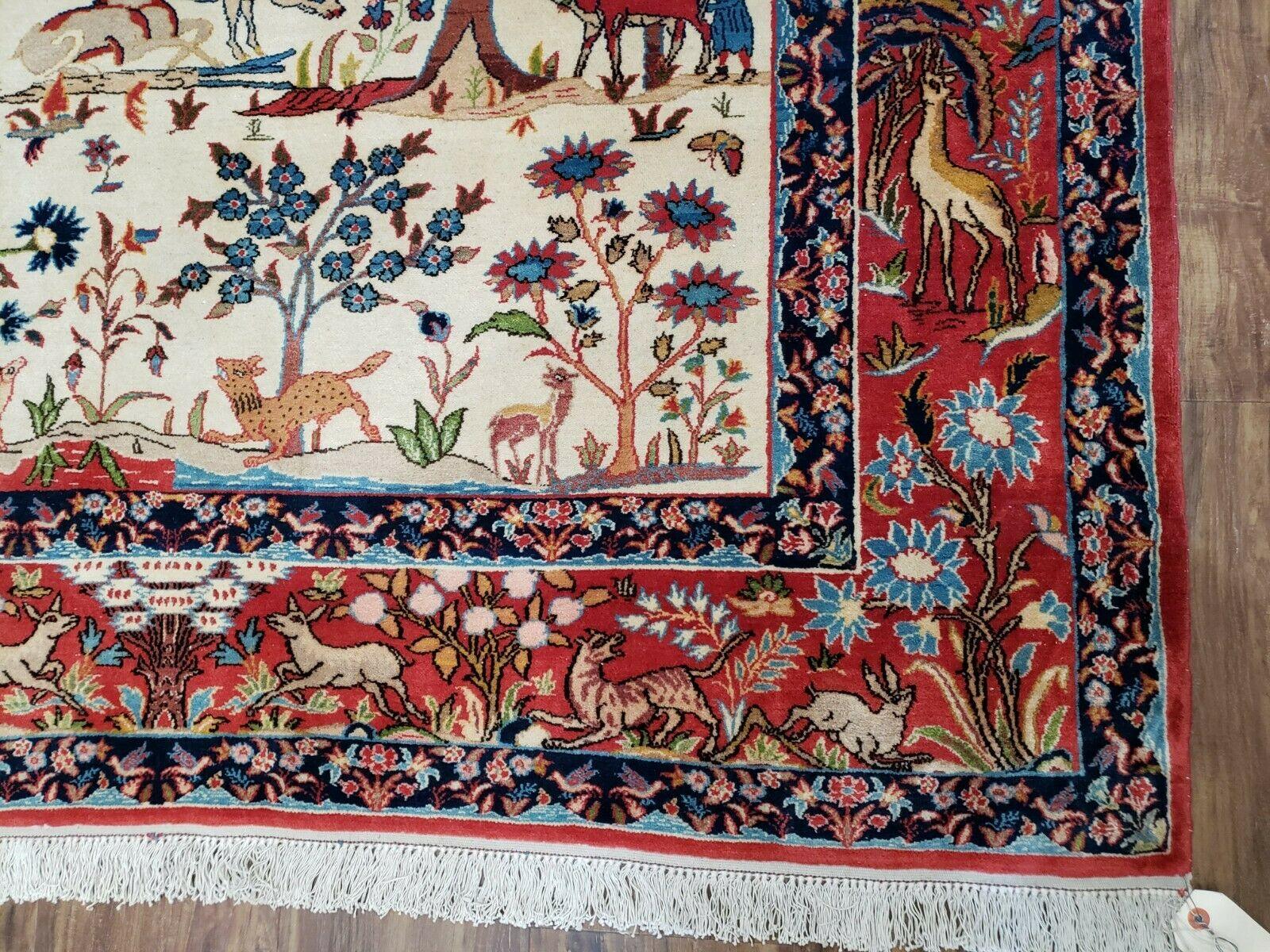 Antique Persian Isfahan Rug 5x7, Animal and Human Pictorials, Hand Knotted Fine Oriental Wool Carpet, Cream and Red, High KPSI, Vintage Rug 5 x 7 ft - Image 9