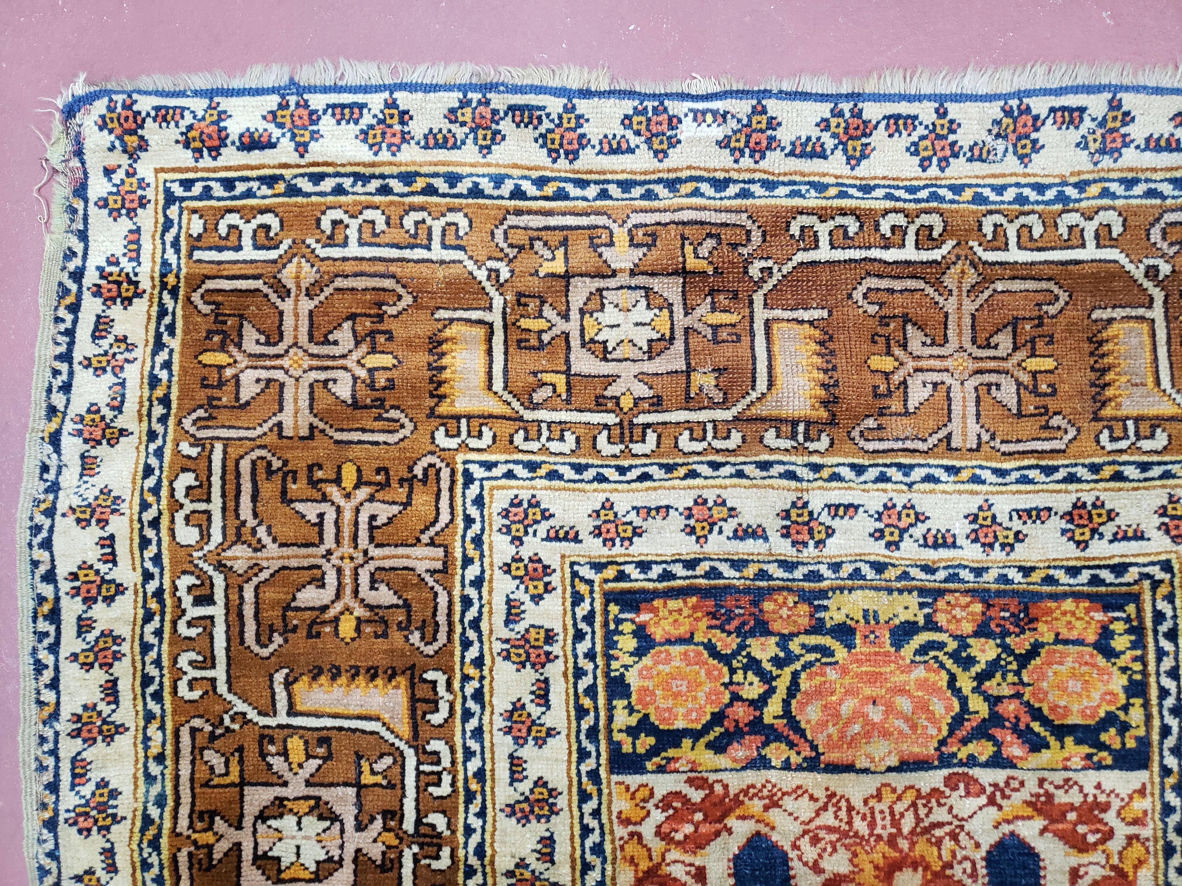 Antique Turkish Anatolian Ghiordes Prayer Rug, Twin Mihrabs, Rare Collectible Oriental Rug, Early 20th Century Prayer Rug, 3'9" x 5'2" - Image 5