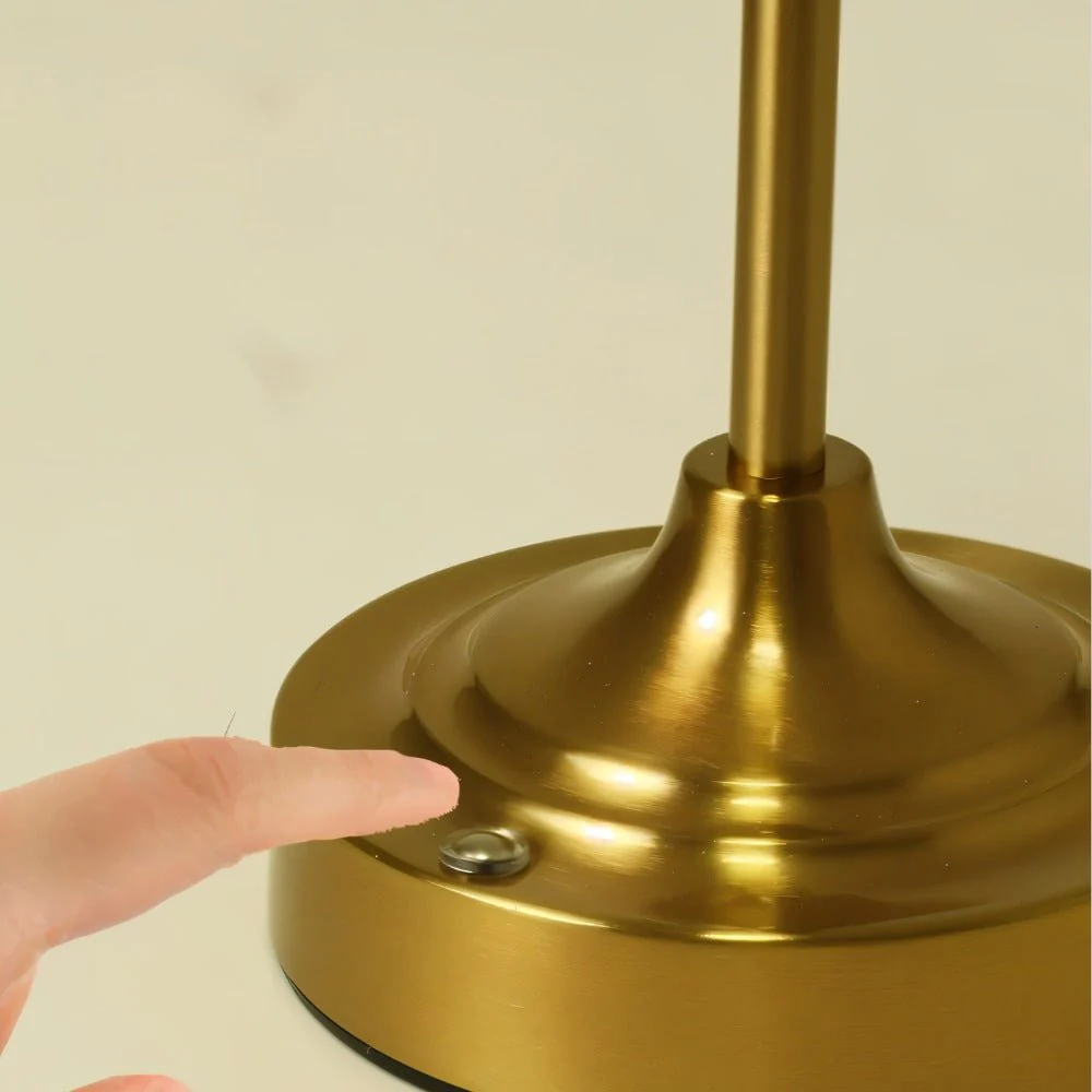 Aradal Table Lamp - Image 6