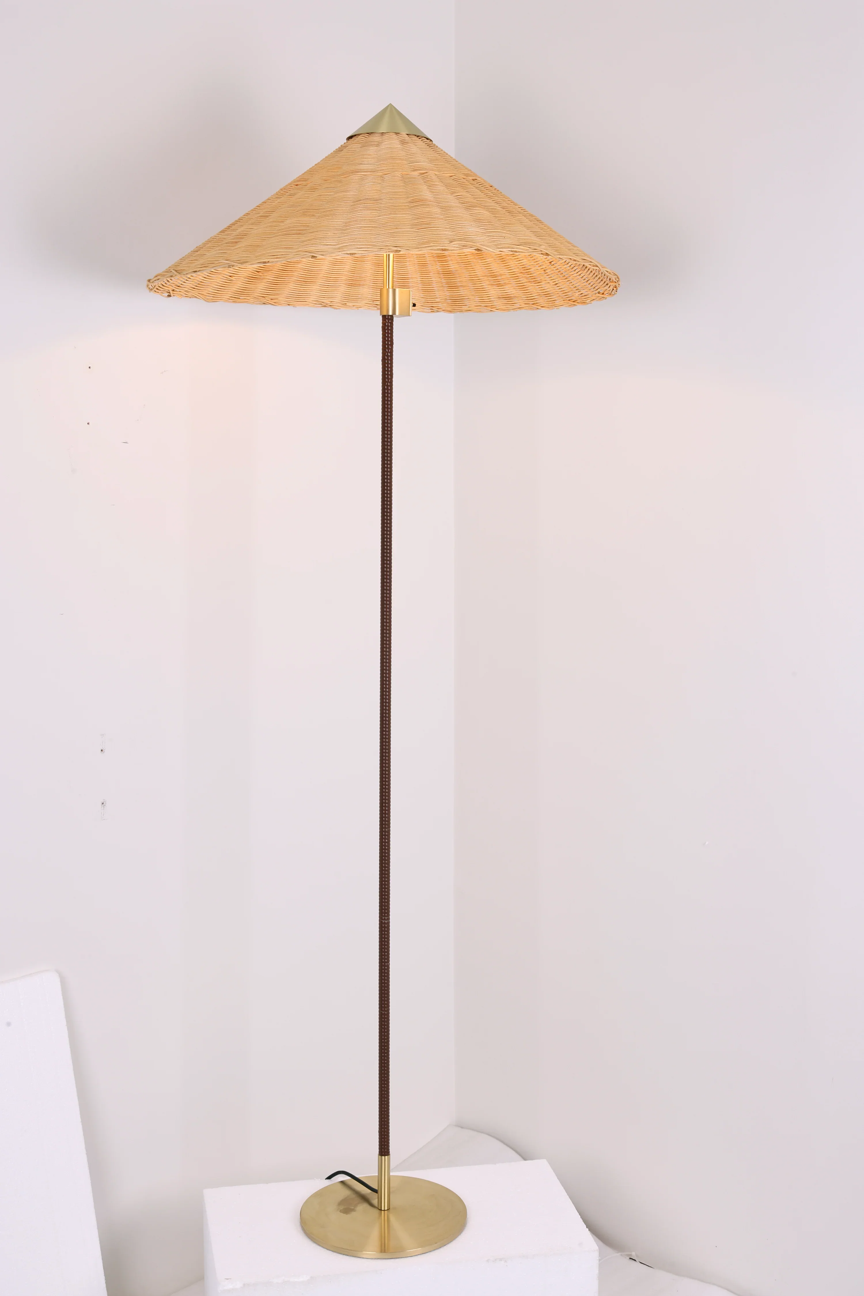 Bamboo Hat Floor Lamp - Image 24