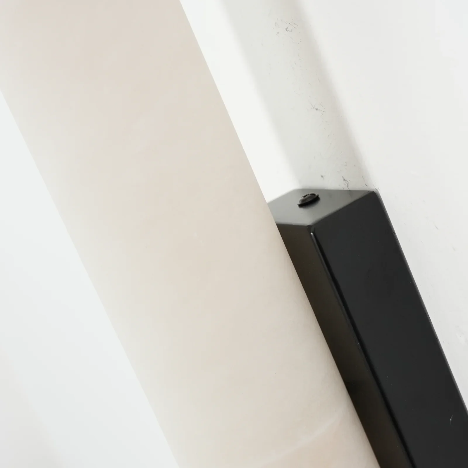 Cylindrical Callisto Alabaster Wall Lamp - Image 22