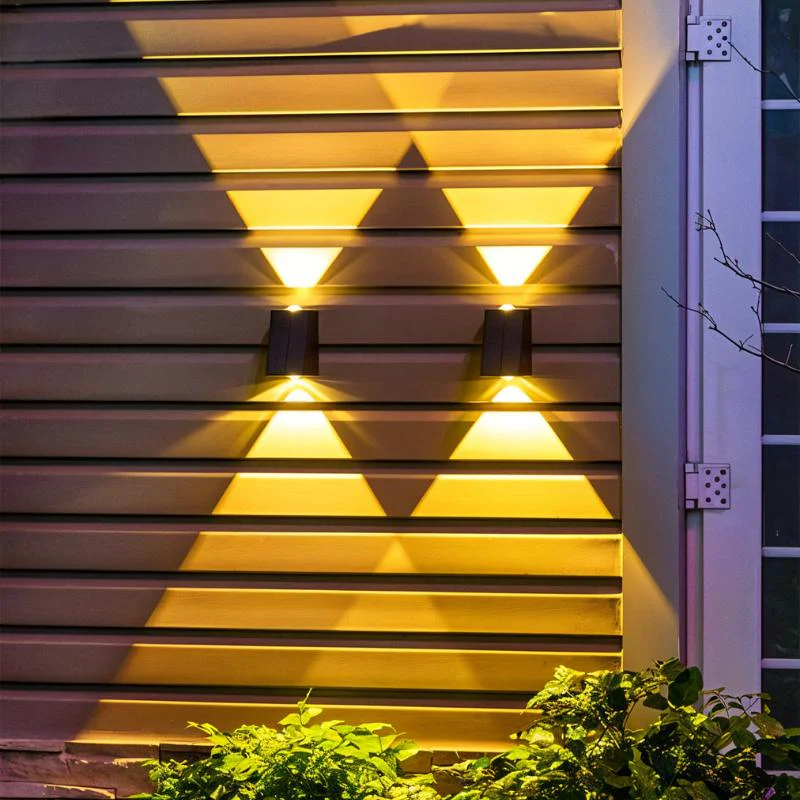 Enelise Outdoor Wall Lamp - Image 8