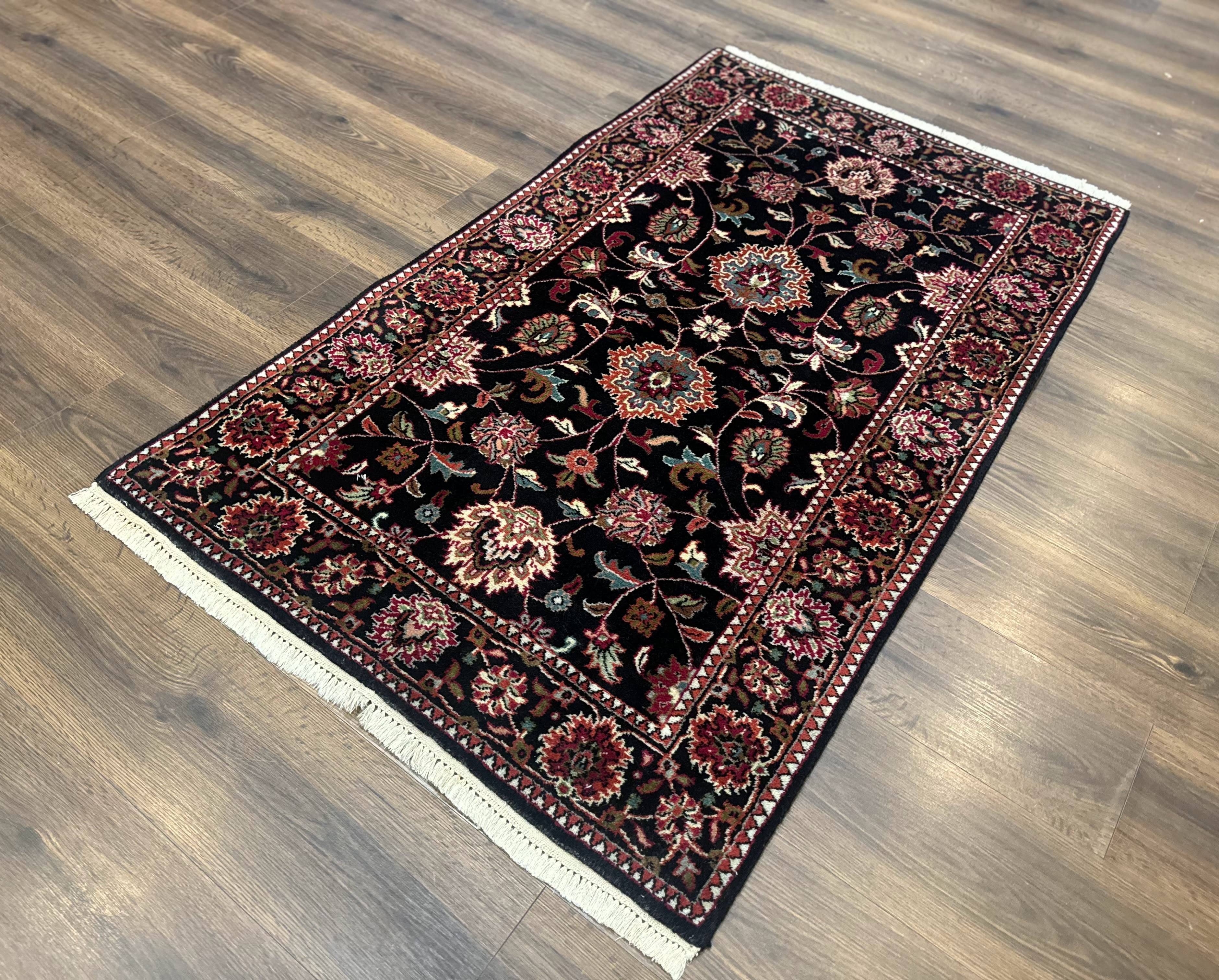 Indo Persian Sarouk Rug 3x5, Black Traditional Oriental Carpet - Image 2