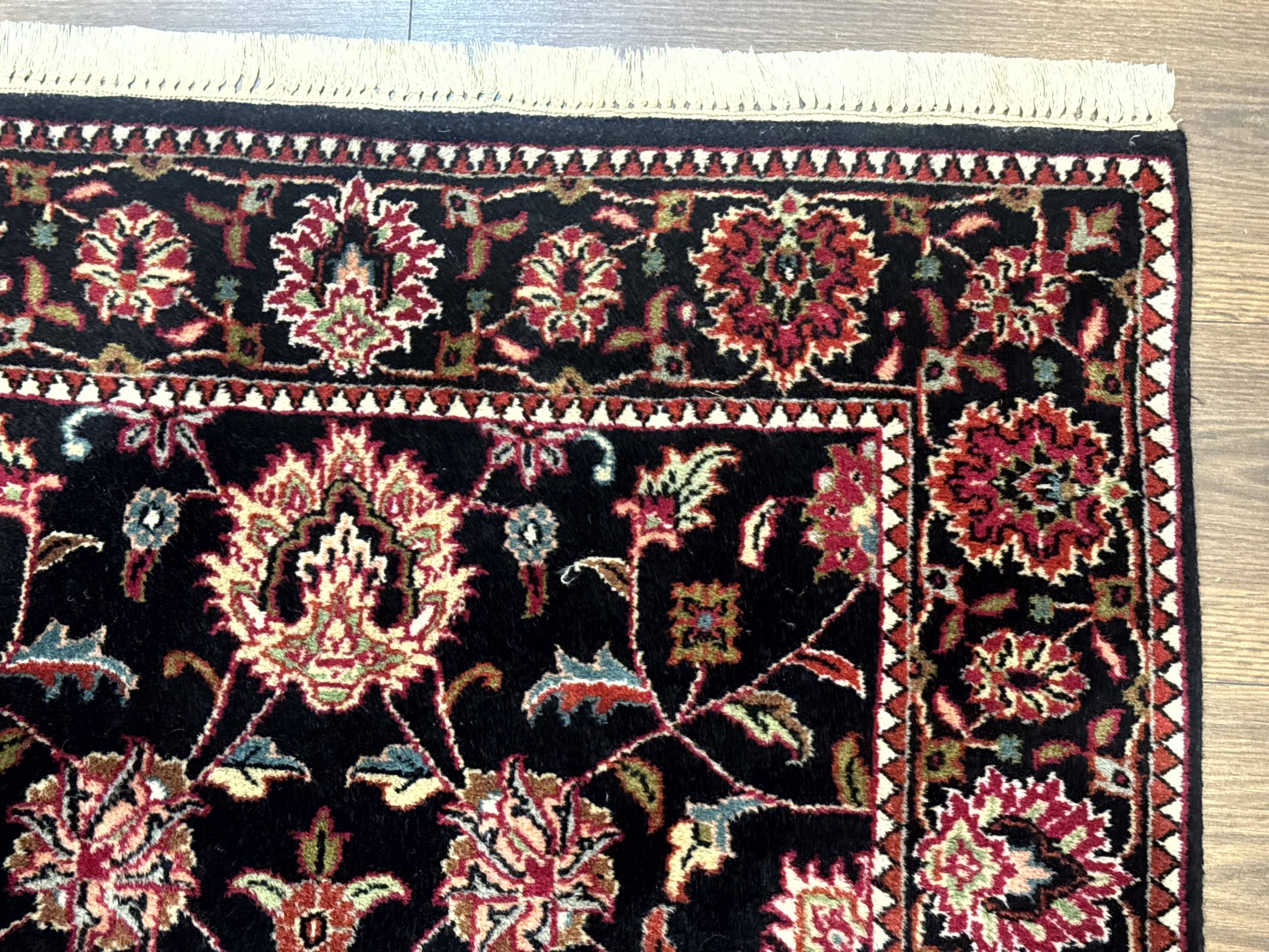 Indo Persian Sarouk Rug 3x5, Black Traditional Oriental Carpet - Image 7