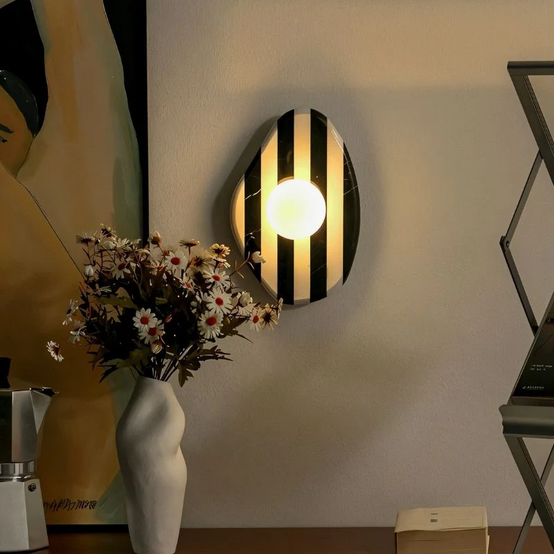 Jovara Wall Lamp - Image 3