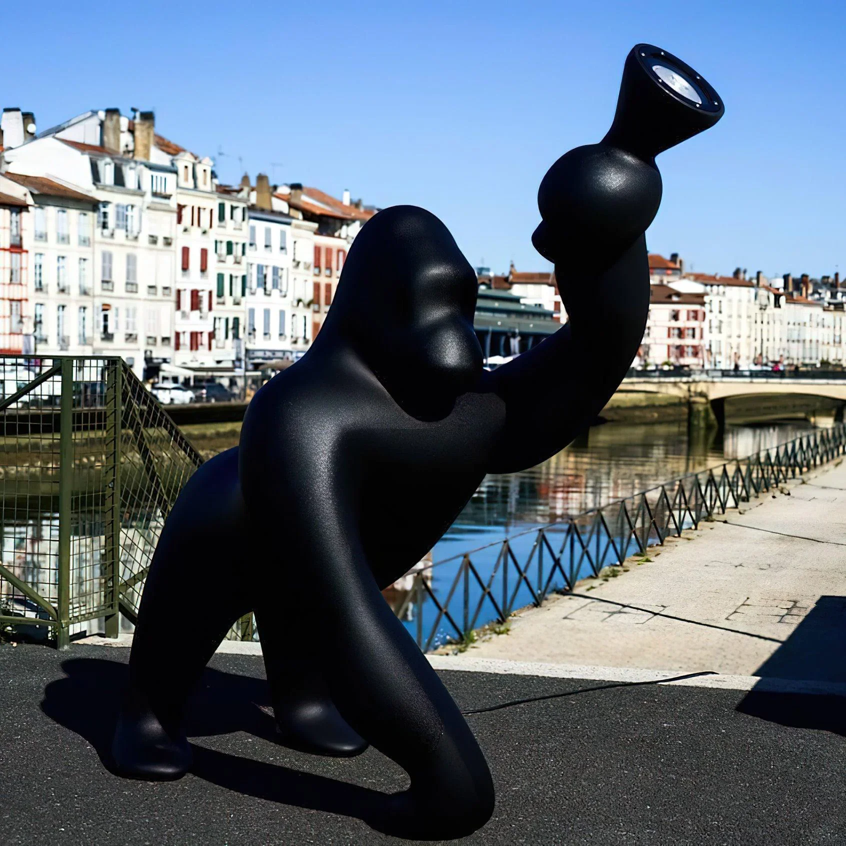 Kong Sculpture Floor Lamp - Image 4