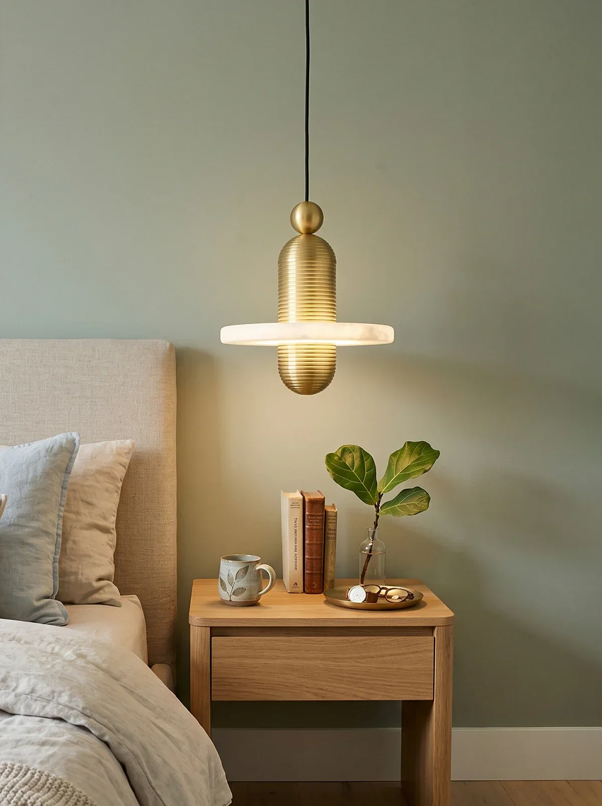 Median Mono Pendant Light - Image 2