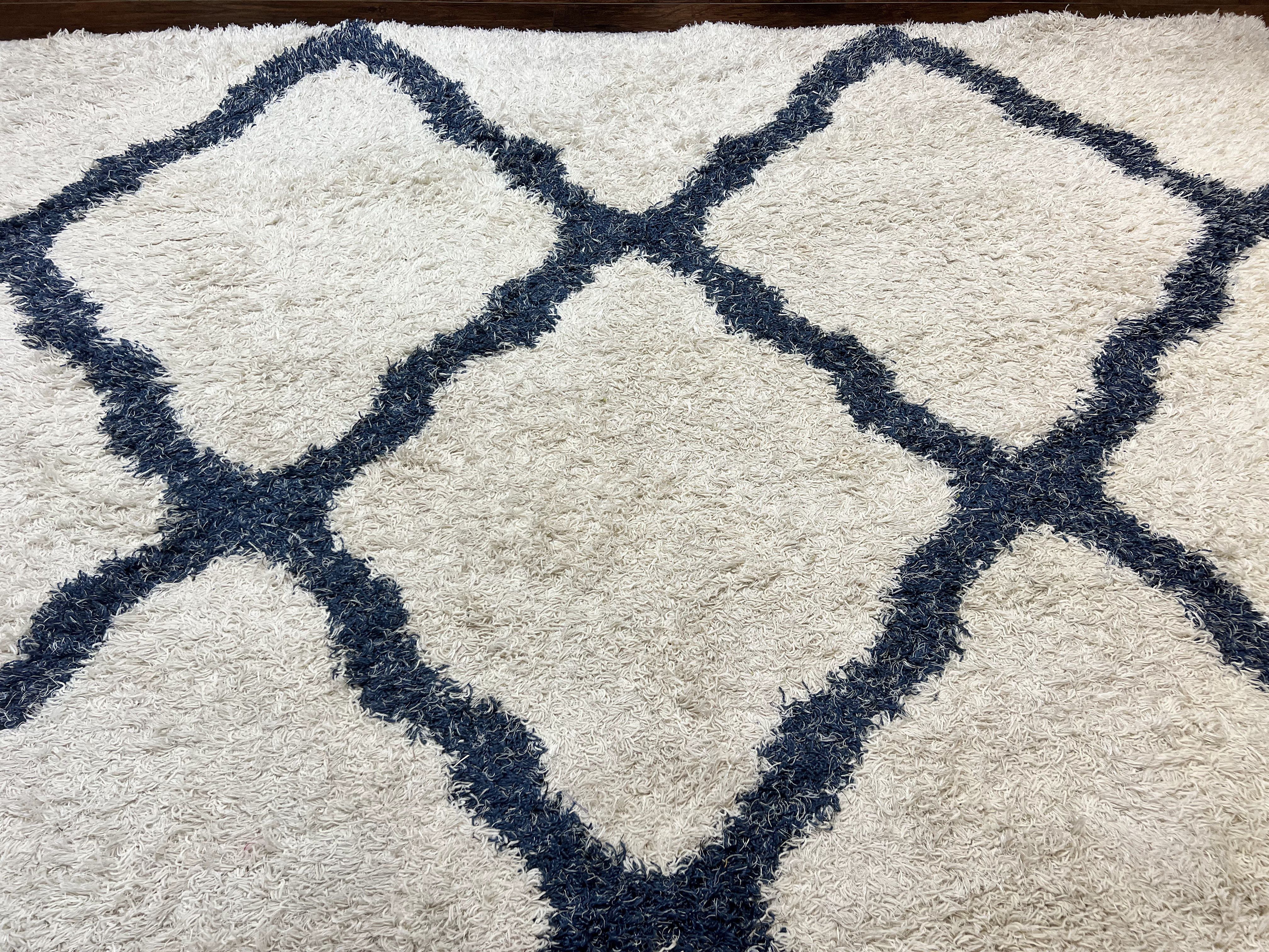 Modern Shag Rug 9x12, Ivory and Dark Blue, Diamond Pattern, Soft, Room Sized, Contemporary Rug, Plush - Image 3