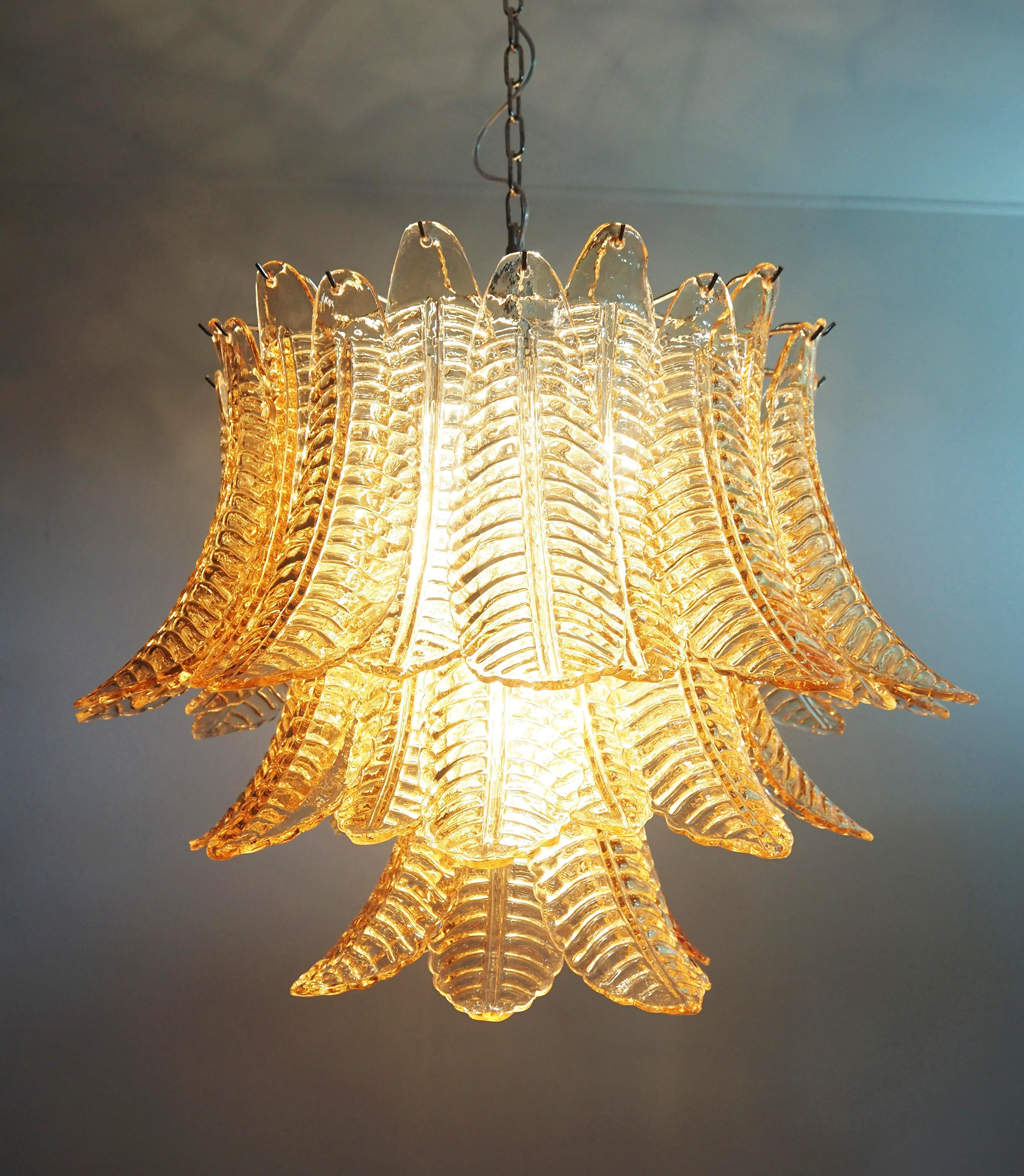 Murano Amber Ferns Glass Chandelier - Image 8