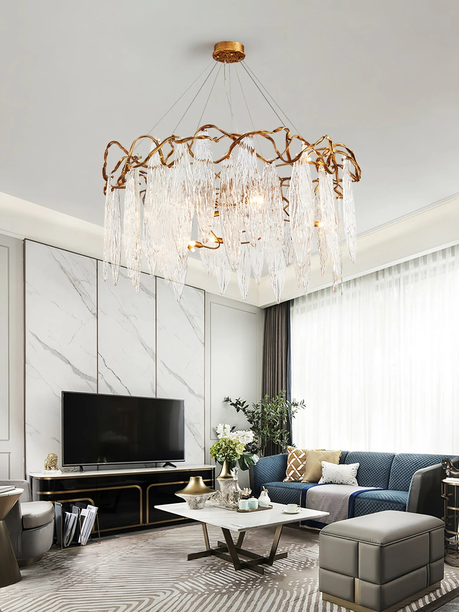 Niagara Island Crystal Chandelier - Image 4