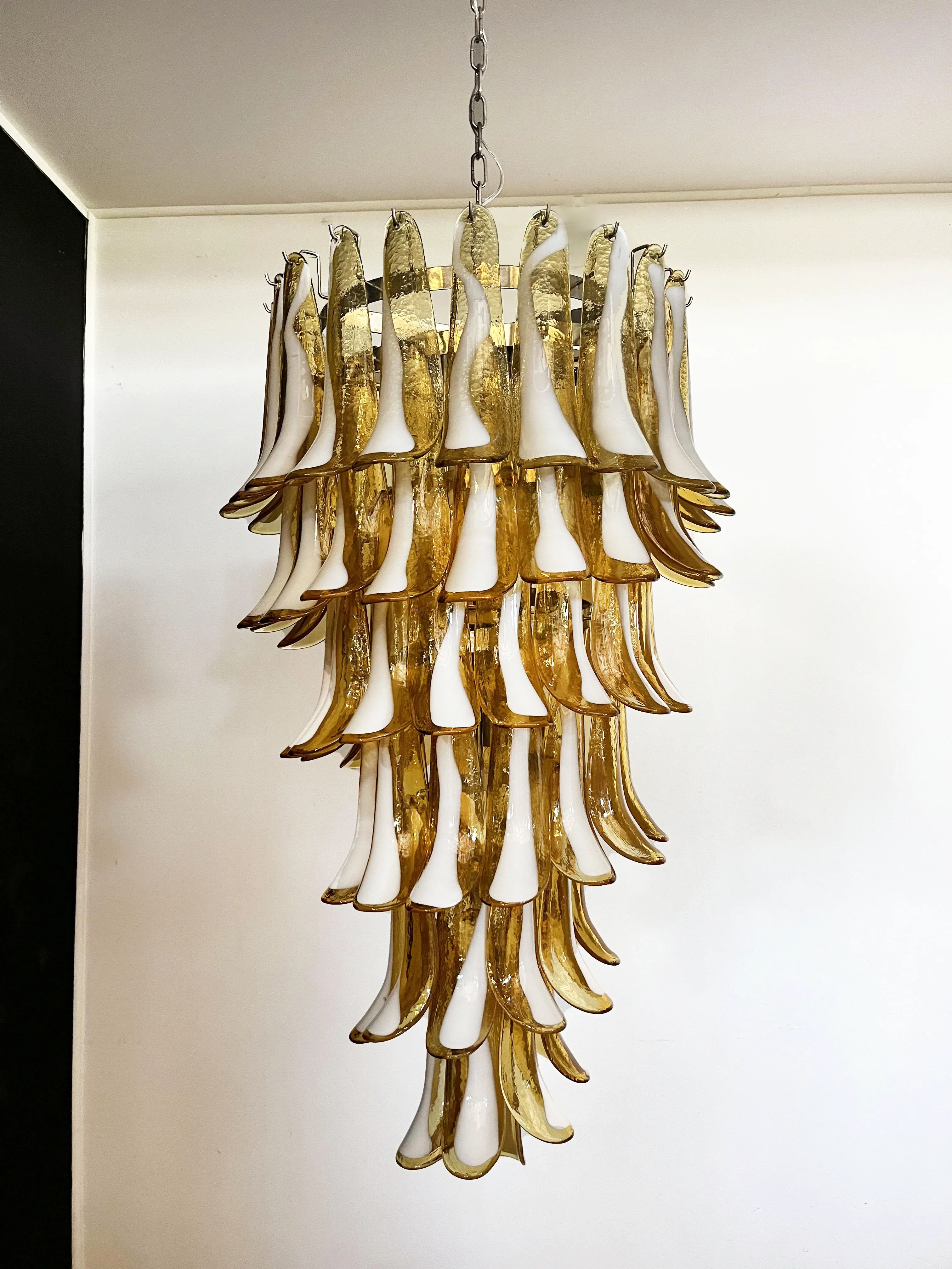 Petals Spiral Murano Amber Chandelier - Image 17