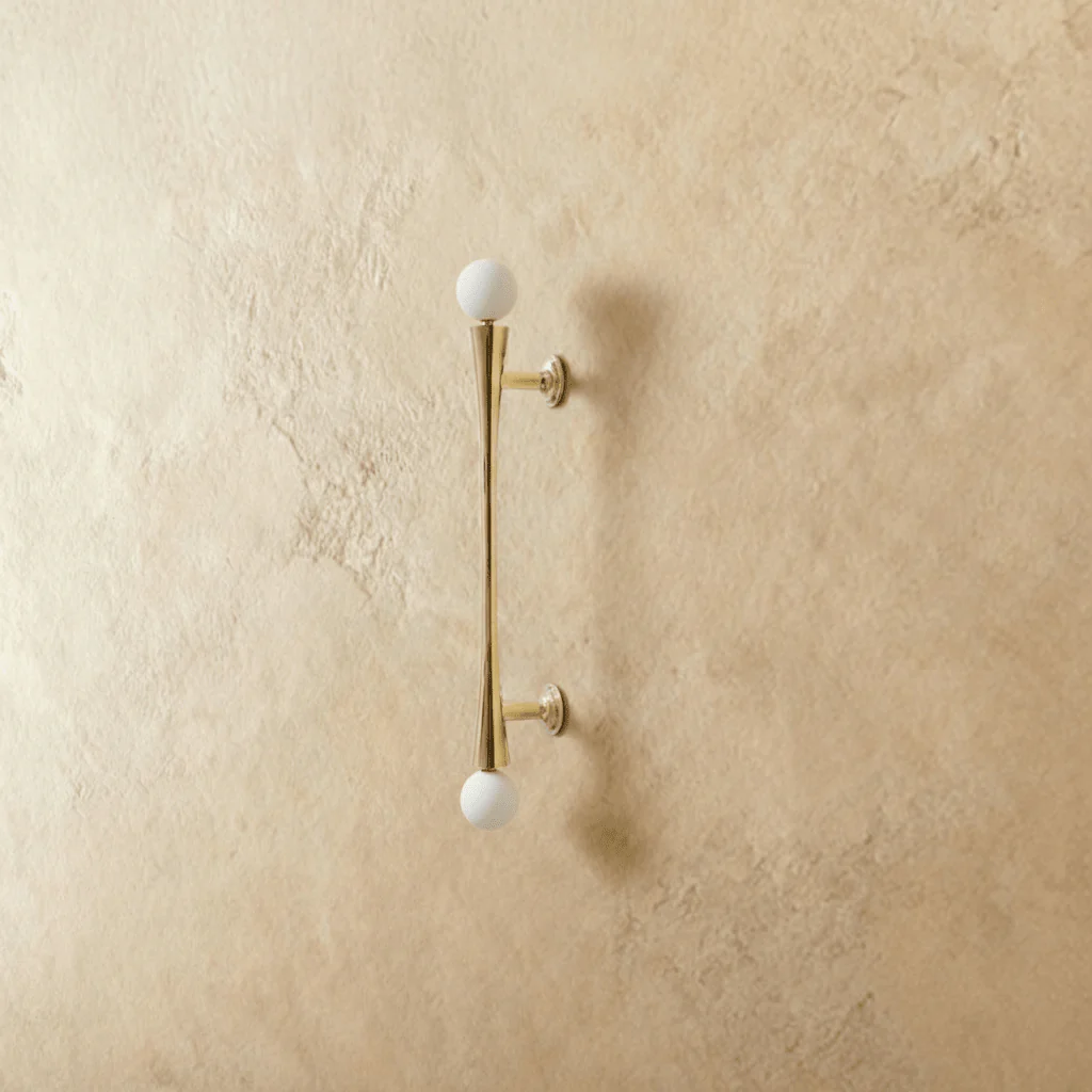 Poma Crystal Knob & Pull Bar - Image 15