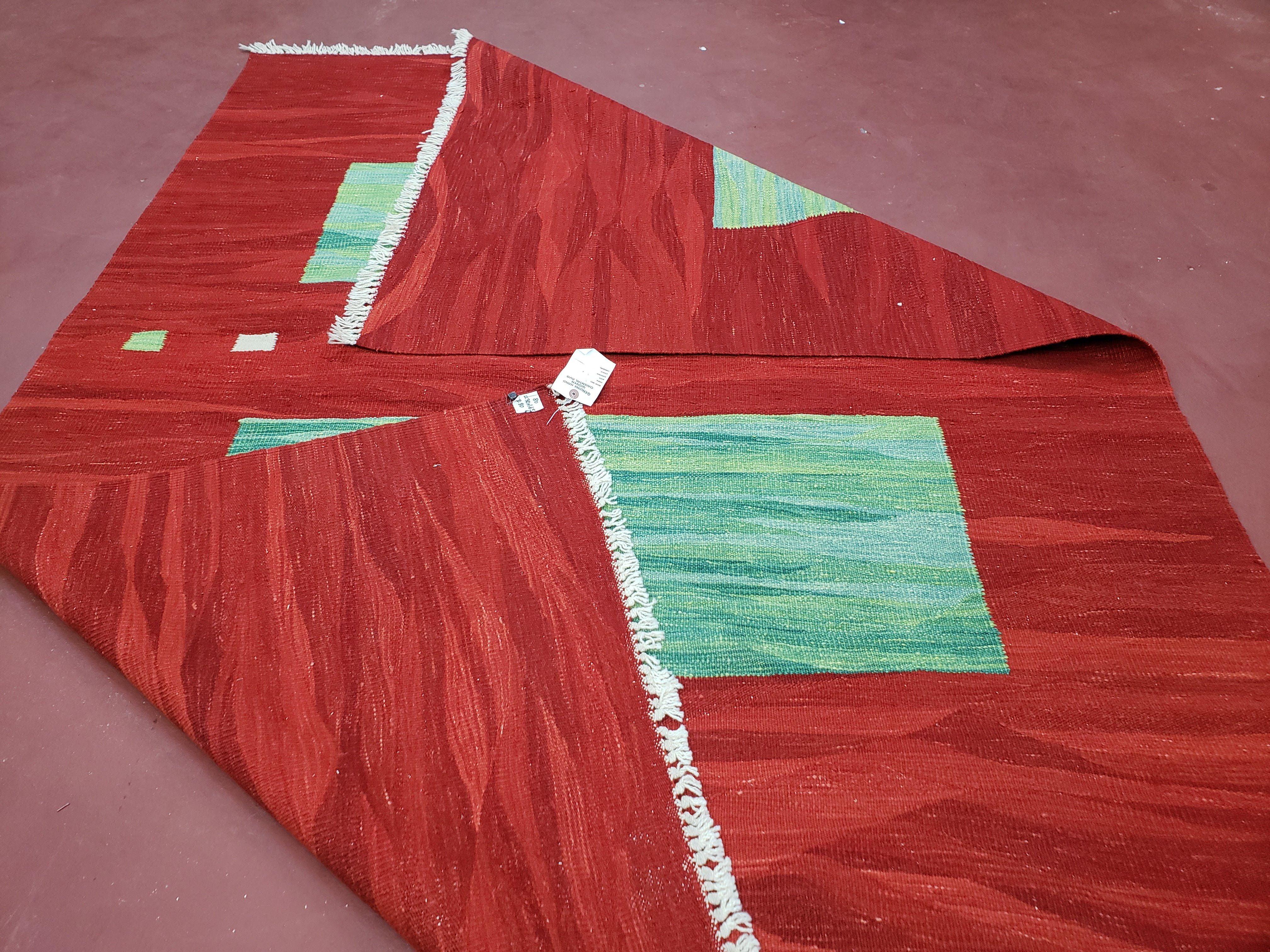 Red Turkish Kilim Rug, 5x7 - 6x8 Rugs, Red and Green Kilim Carpet, Kilim Area Rugs, Flatweave No Pile Rug, New Turkish Rug, Handmade Kilim - Image 10