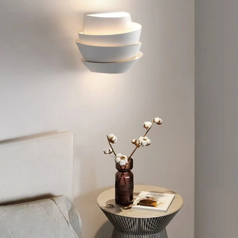 Rigno Wall Lamp - Image 4