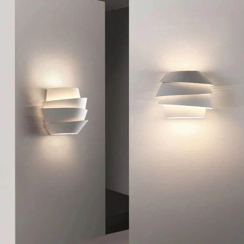 Rigno Wall Lamp - Image 7
