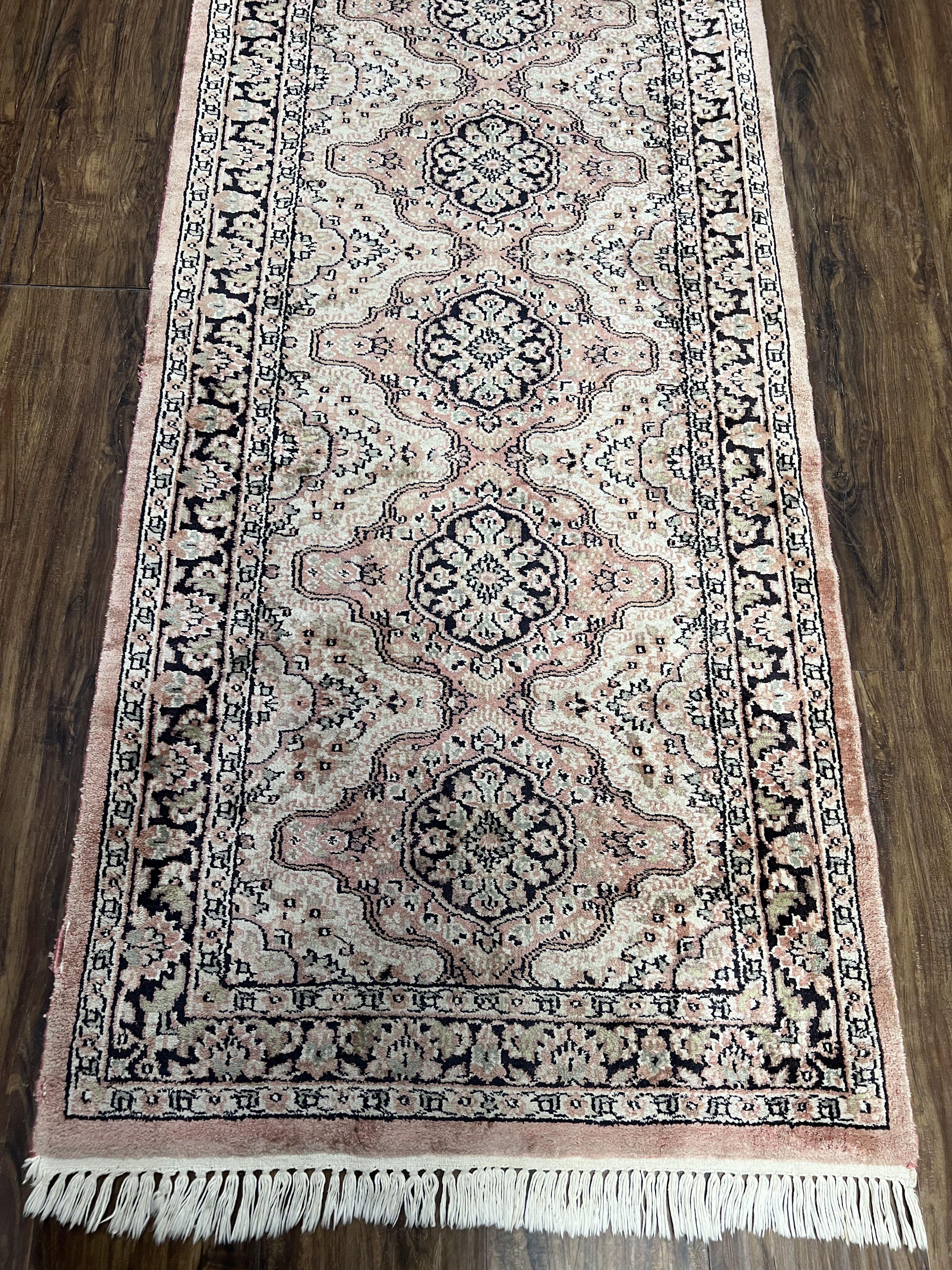 Silk Kashmiri Runner 2.7 x 10 ft Vintage Rug, Ivory Pastel Pink, Hand-Knotted Vintage Runner, Hallway Carpet, Indian Rug Medallion Runner - Image 6