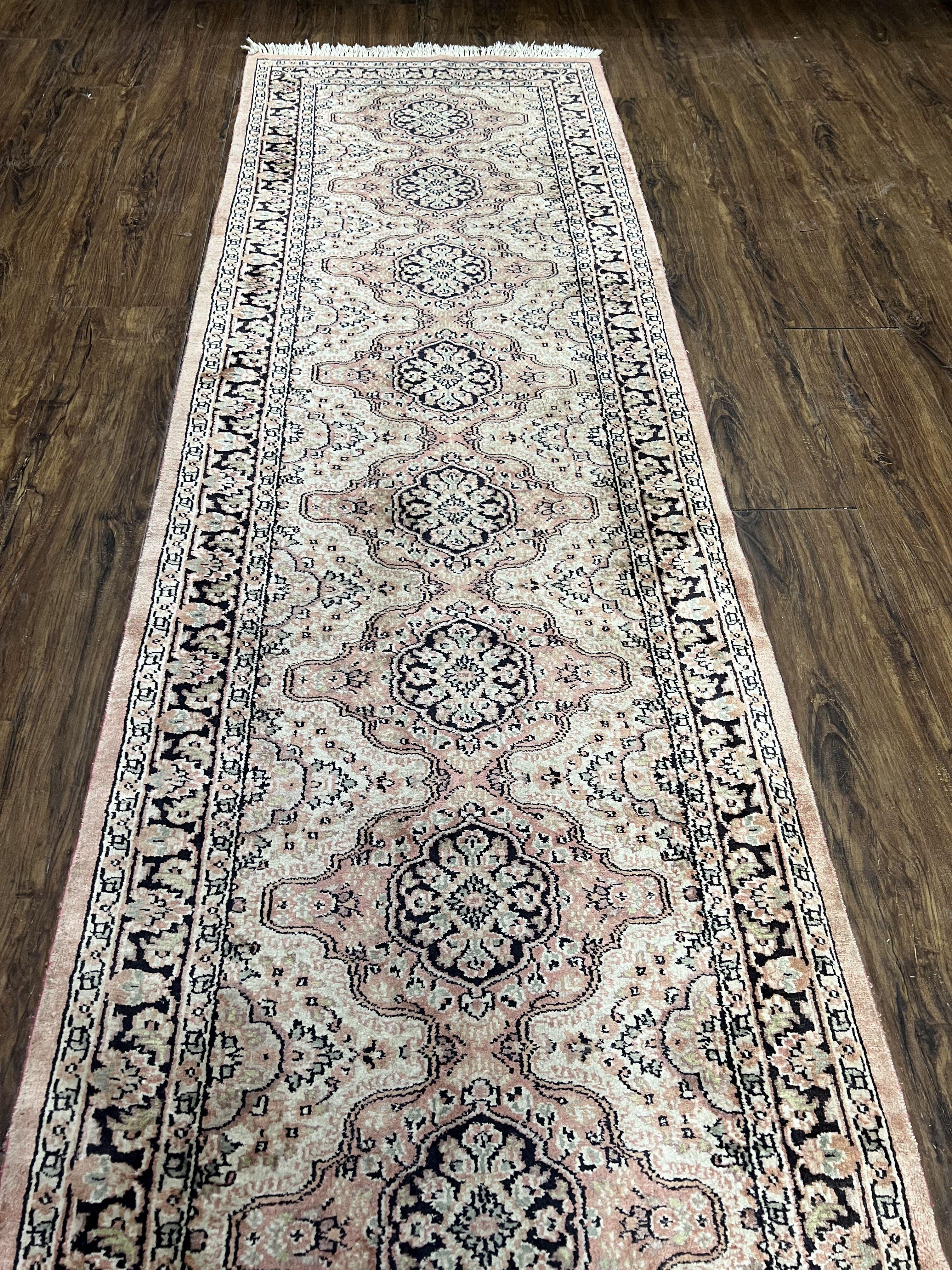 Silk Kashmiri Runner 2.7 x 10 ft Vintage Rug, Ivory Pastel Pink, Hand-Knotted Vintage Runner, Hallway Carpet, Indian Rug Medallion Runner - Image 7