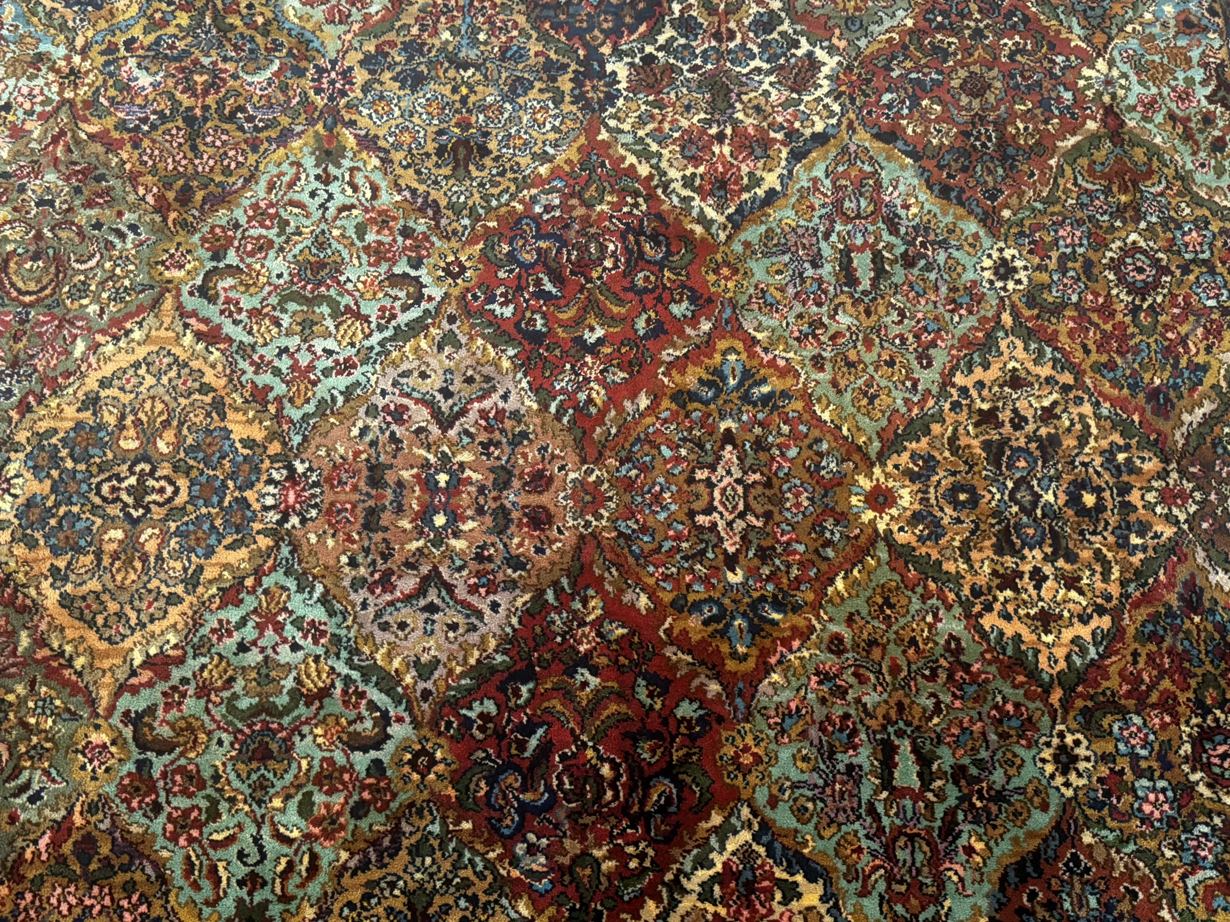 Square Karastan Multicolor Panel Kirman Rug #717, Rare Size 8.8 x 8.8, Original 700 Series, Wool - Image 4