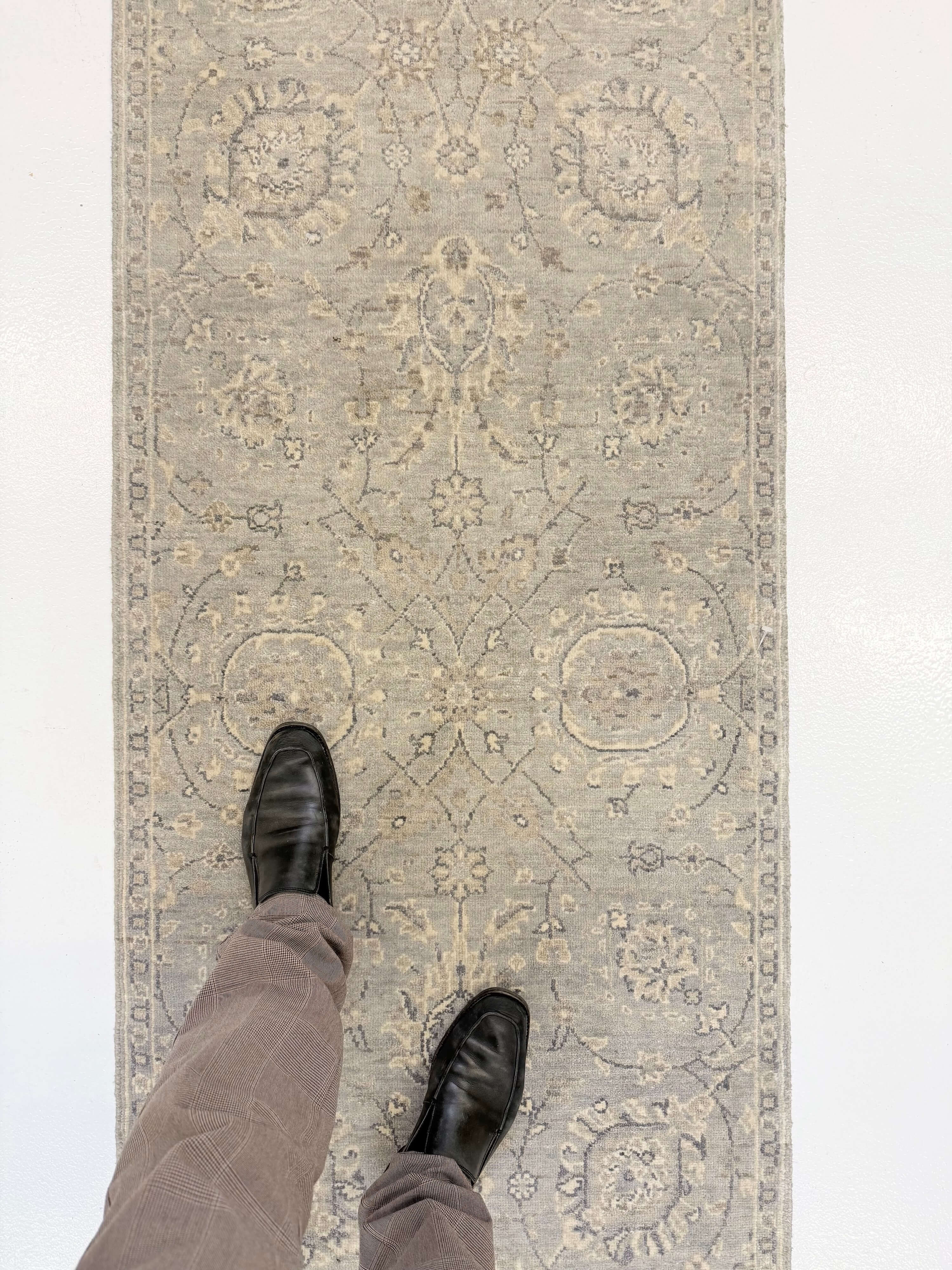 Transitional Design (10' Runner) light gray - Image 7