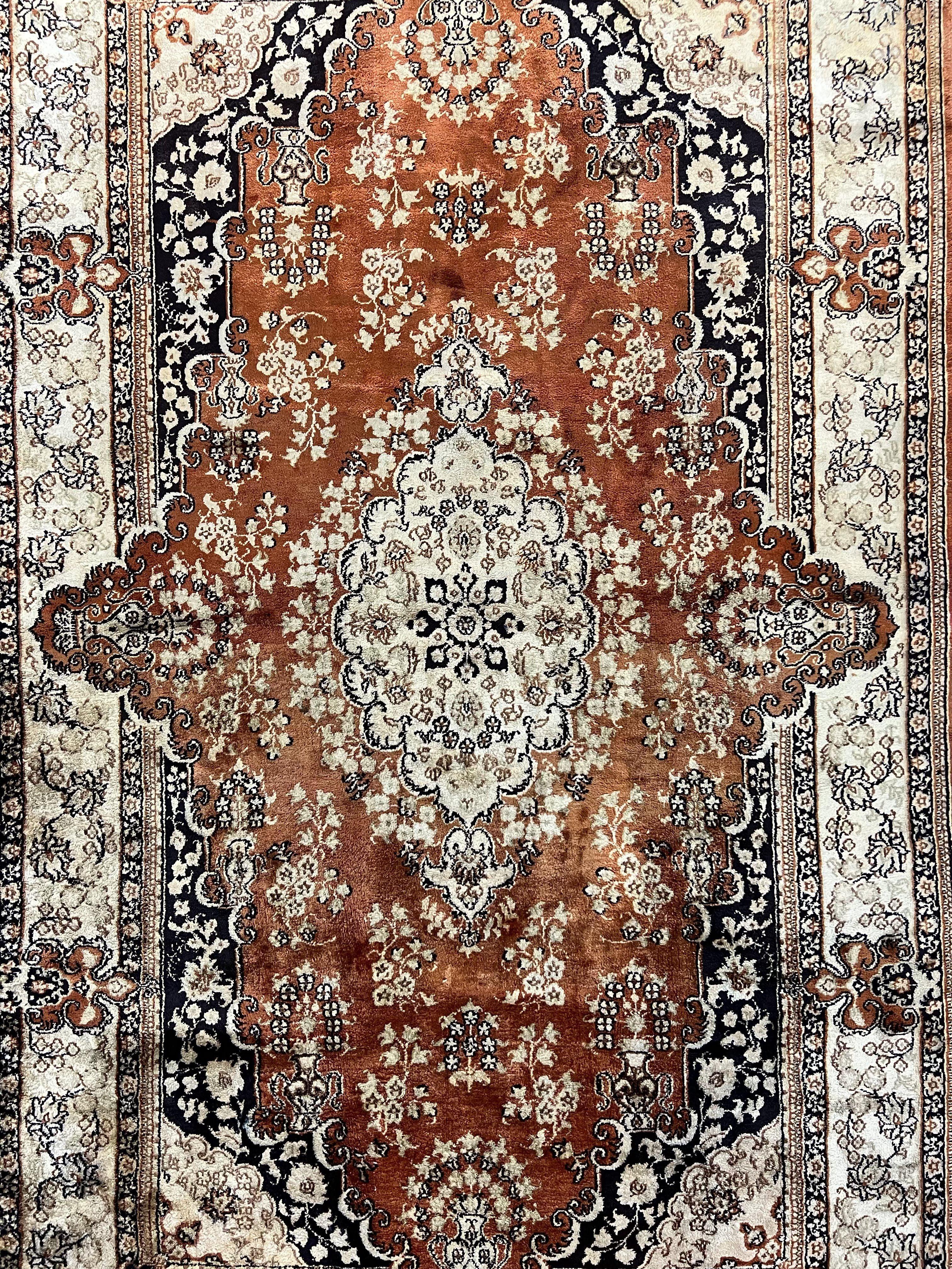 Turkish Silk Rug 3x5, Very Fine 400 KPSI, Floral Medallion, Hand Knotted - Image 11