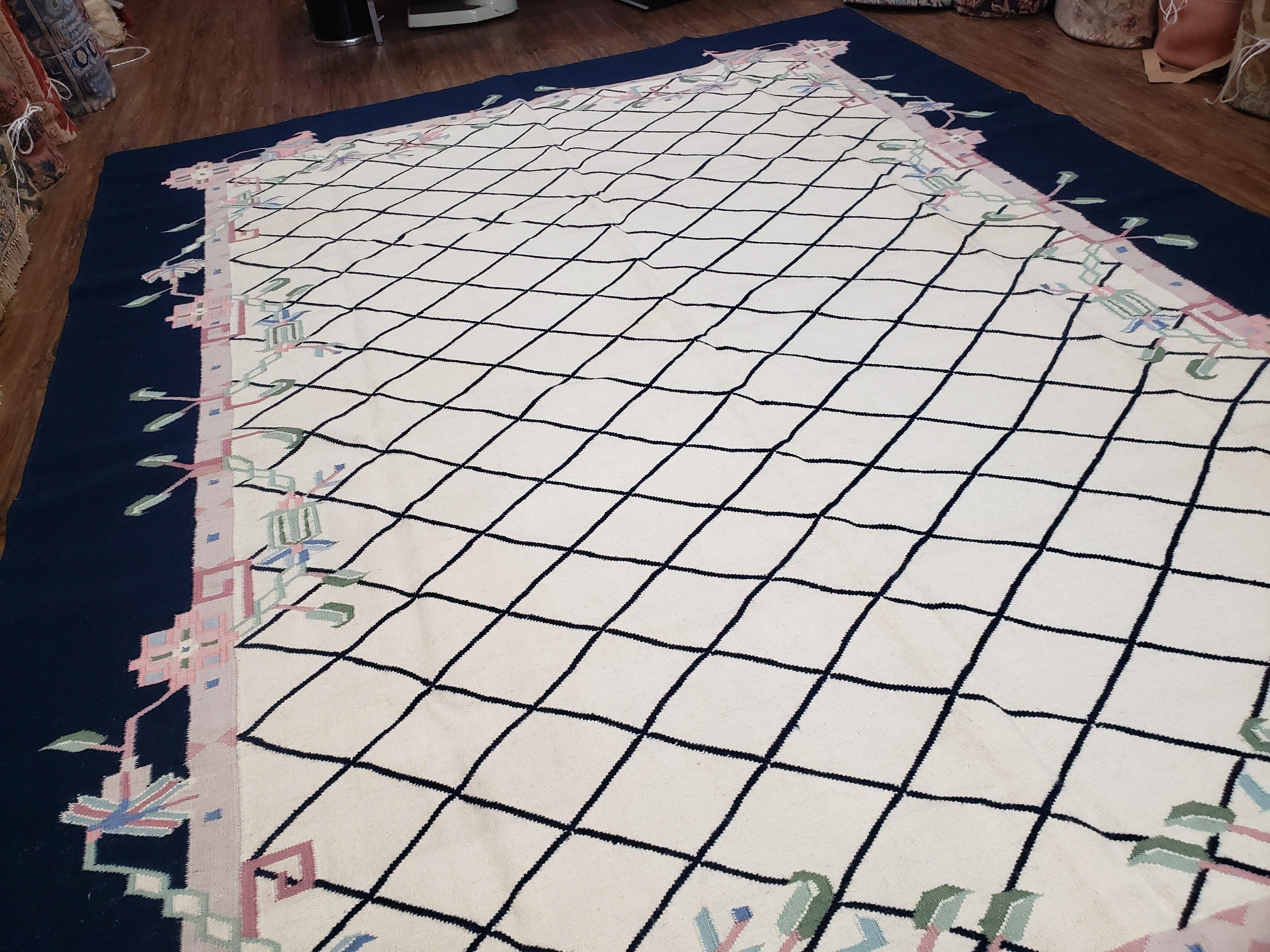 Vintage Dhurrie Rug, Indian Dhurrie 8x11 - 9x11, Wool Hand-Woven Ivory & Black Indo Carpet, Large Flat Weave Rug Living Room Rug Black White - Image 11